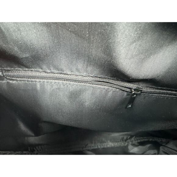 Disney Lilo & Stitch 20 Inch Rolling Luggage Travel Duffle Bag - NEW - Picture 10 of 10